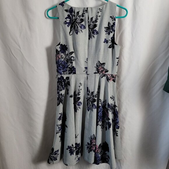 Elle Floral Sleeveless Dress Size 6 Fit Flare Dressy Office Lined Stretchy EUC - Picture 3 of 13